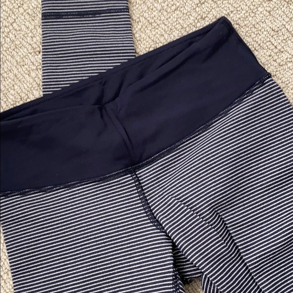 Lululemon wunder under pant striped black tan - Picture 4 of 9